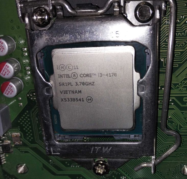 Fujitsu Esprimo, Intel i3-4170, 8GB, SSD240, legalny W10 Pro