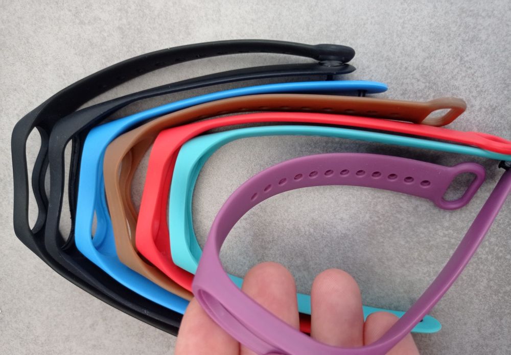 25 грн, Нові ремінці фітнес браслетаMi Bend 4 - 175 грн за 7 штук
