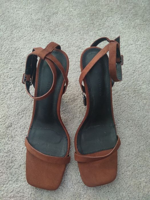 Buty Reserved rozmiar 41