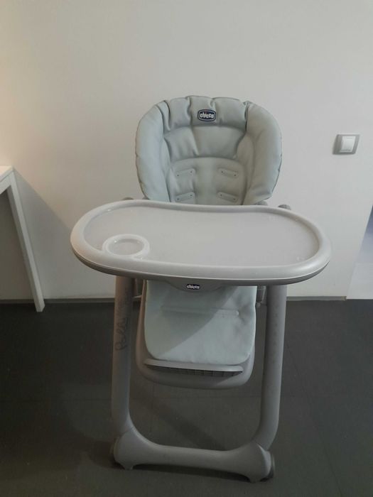 Стульчик для кормления Chicco Polly Magic Relax. Район конного рынка