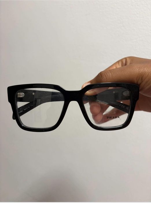 óculos de luxo prada