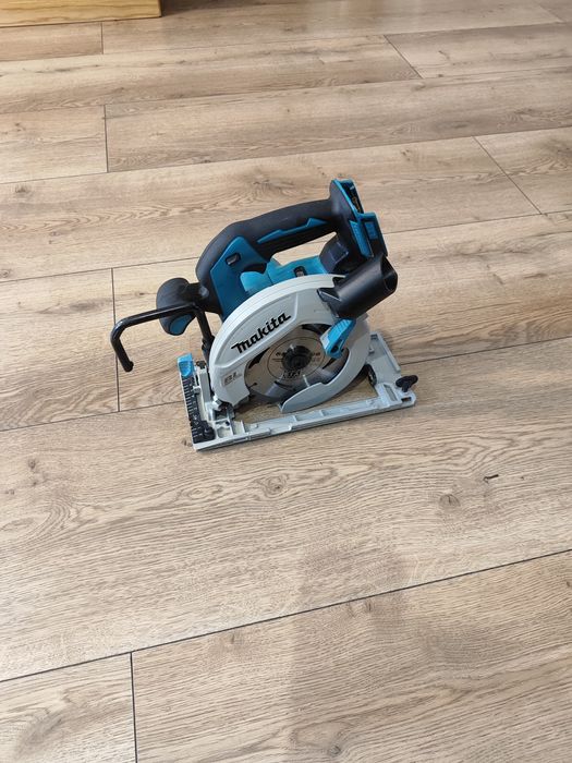 Pilarka tarczowa Makita DHS680 18v, silnik bezszotkowy