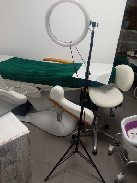 Lampa pierścieniowa