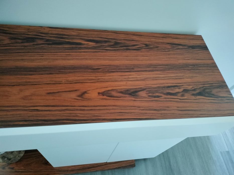 Consola Antarte nova