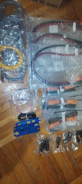 Deye силові кабелі АКБ, коннектори,патч корди