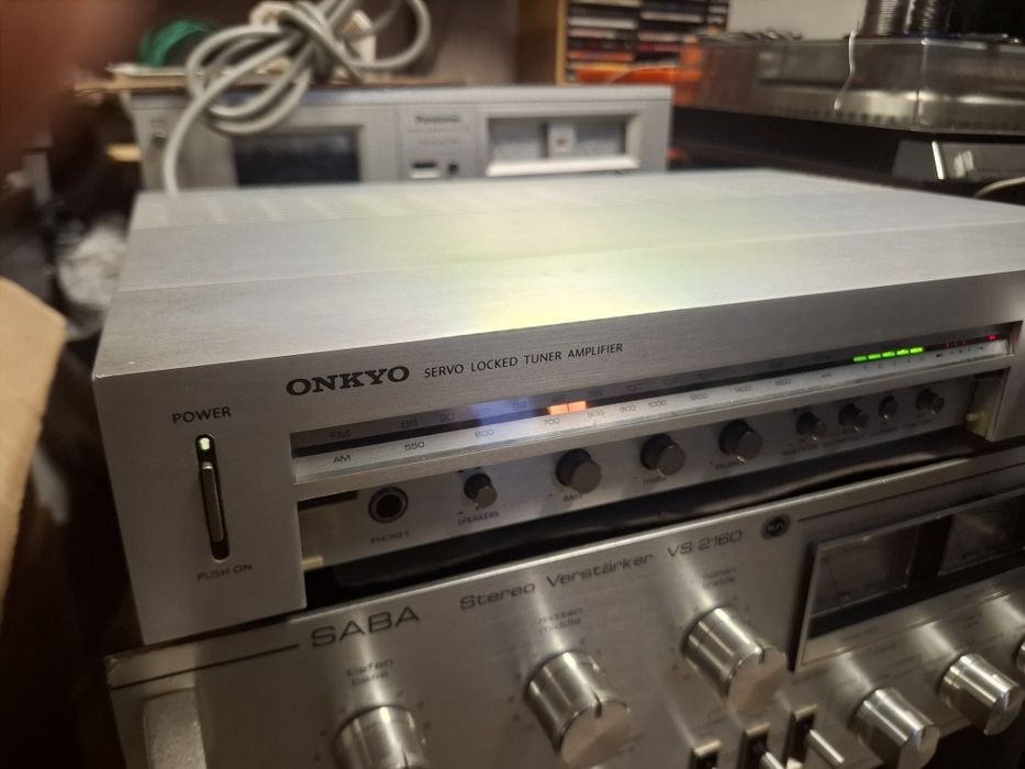 Amplituner Onkyo TX-20