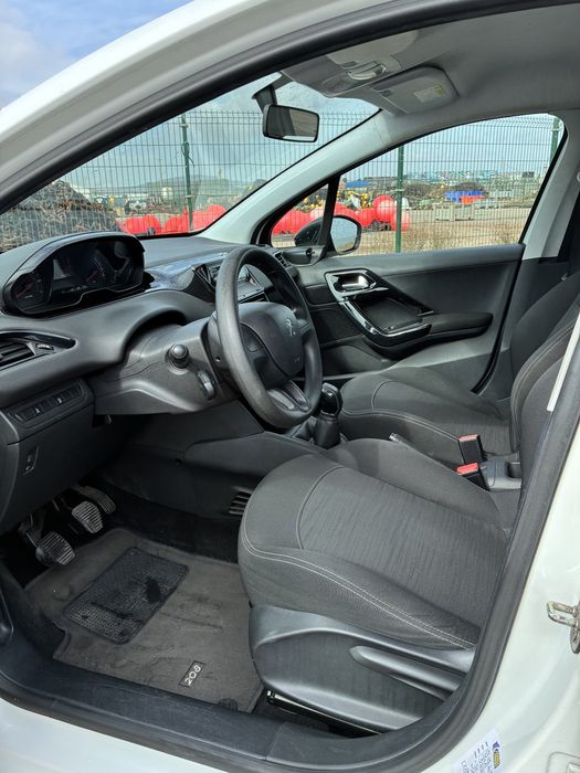 Peugeot 208 1.0 VTi