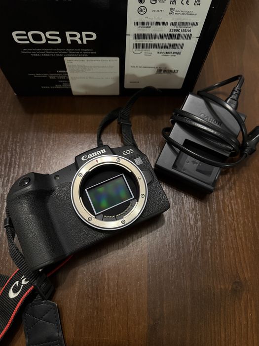 Фотоаппарат Canon EOS RP
