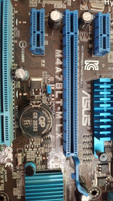 Комплект материнская плата AMD+процессор Phenom+ ОЗУ DDR3