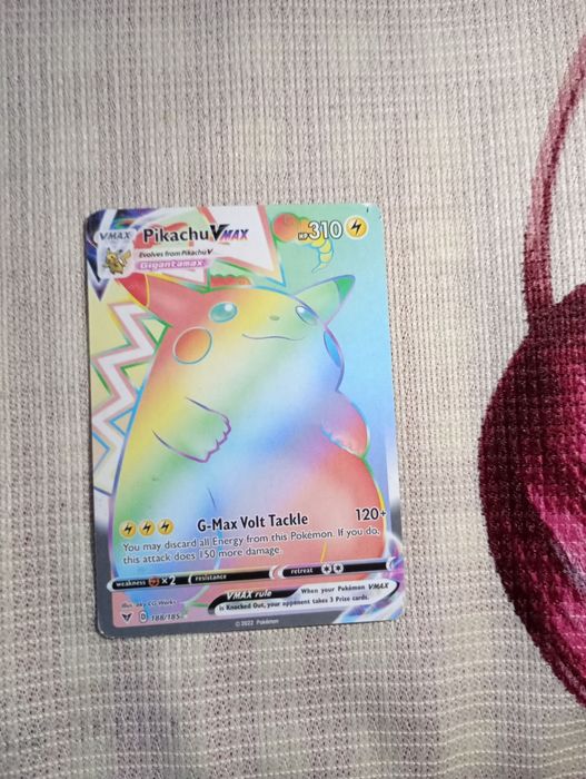 Karta pokemon pikachuVmax