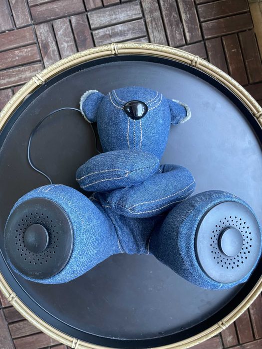 COLUNA DE SOM formato de Urso de Ganga - Hi-Fun