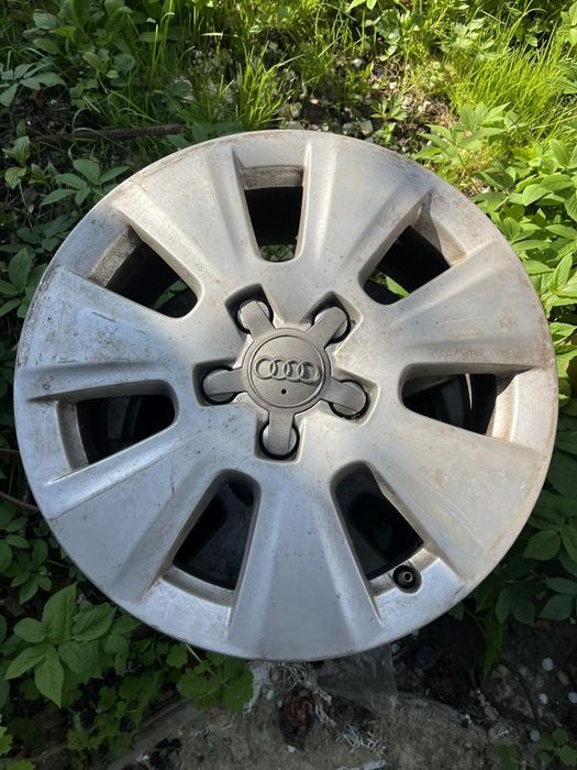 Диски Audi R 16 продам
