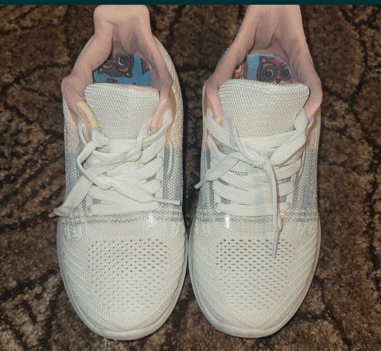 Кроссовки девочке макасины на шнуровке текстиль 36р сетка
Стелька 23с