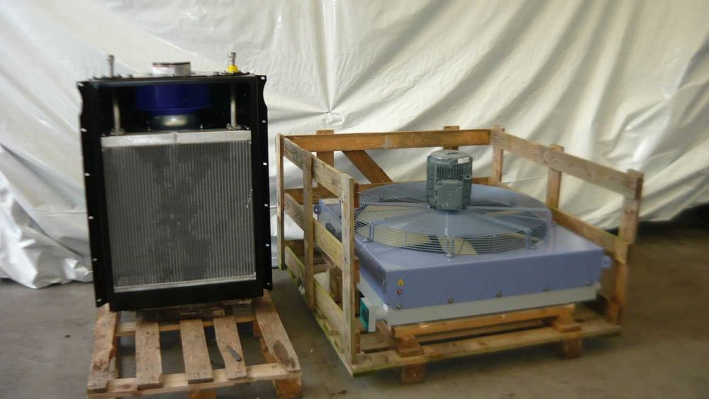 Duża Chłodnica oleju Nissens Wentylator Pompa hydrauliczna agregat