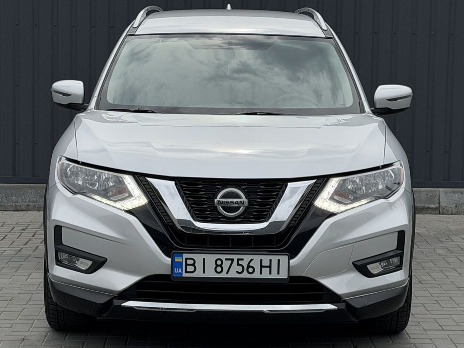 Nissan Rogue SV 2017 рік
