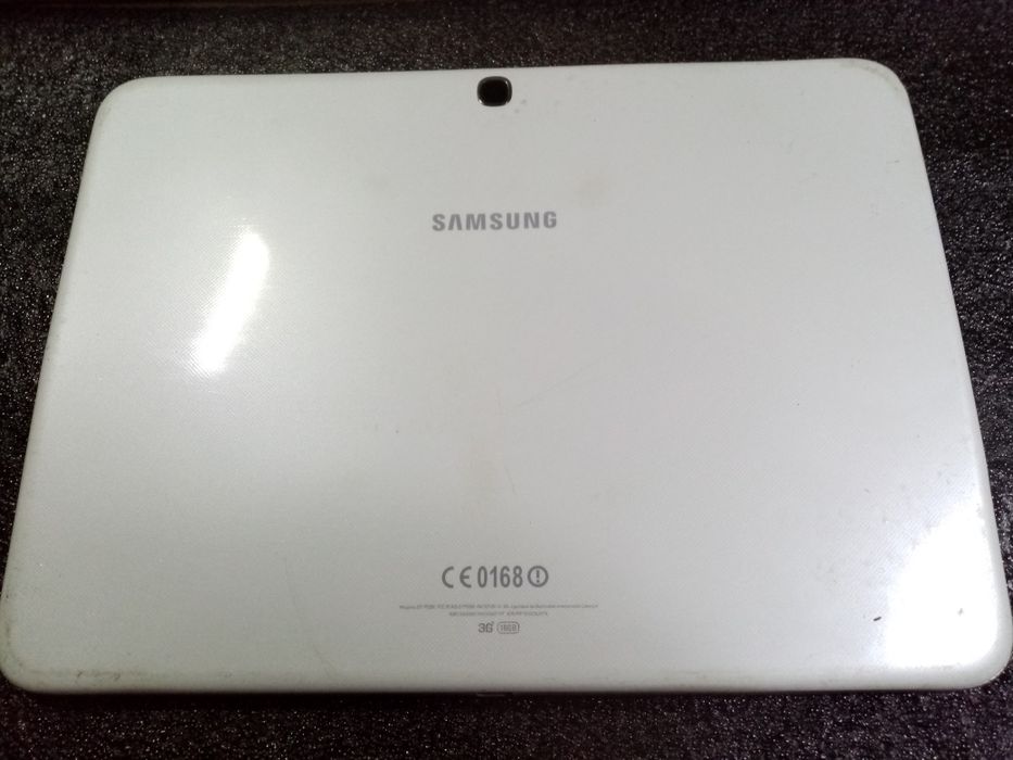 Планшет Samsung Galaxy Tab 3 GT-P5200 10.1  (SM-T220)