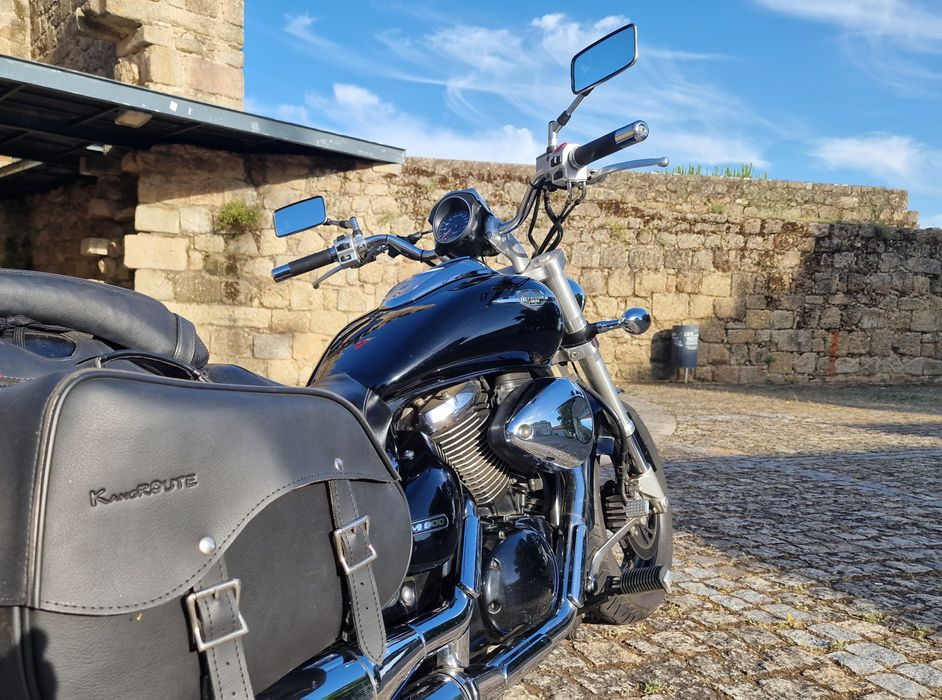 Suzuki Intruder M800