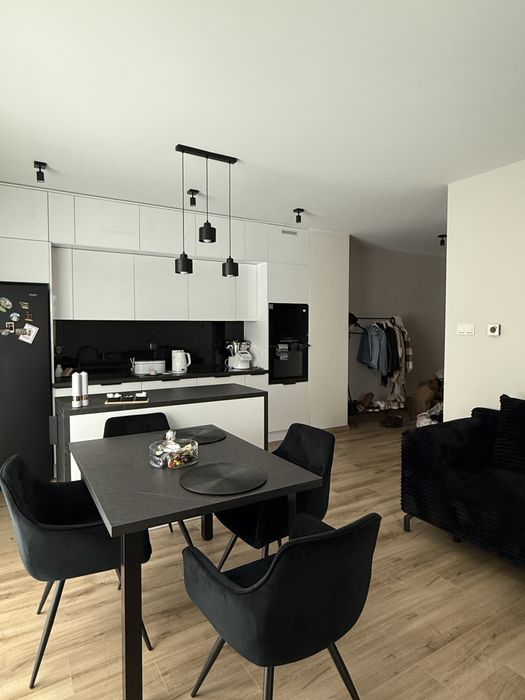 Wynajmę mieszkanie Rzeszów ul. Urocza 65m2 + dwa miejsca postojowe