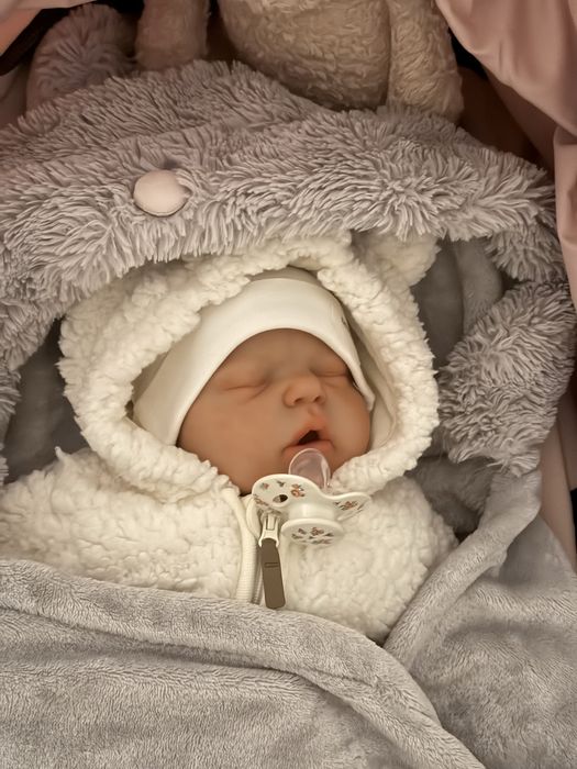 Lalka reborn kolekcjonerska