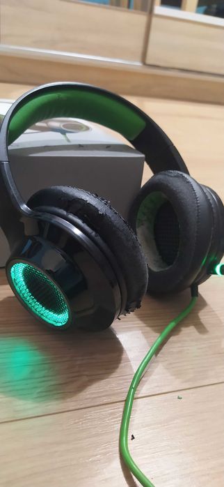 Słuchawki EDIFIER v4