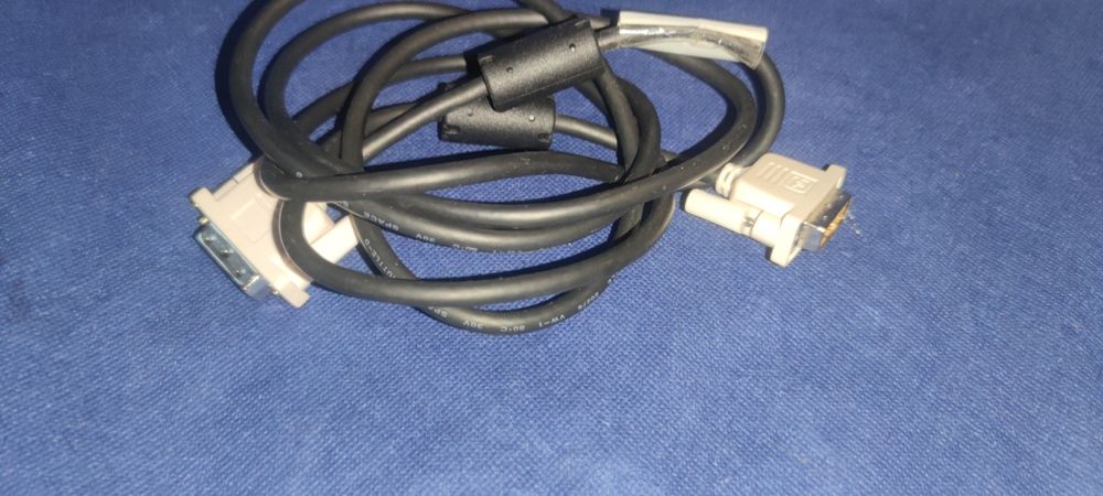 Продаються кабелі до монітора, комп'ютера