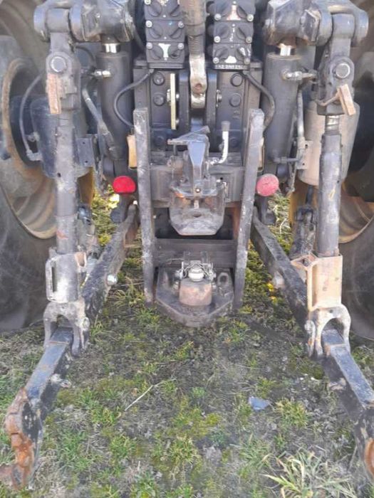 Трактор New Holland