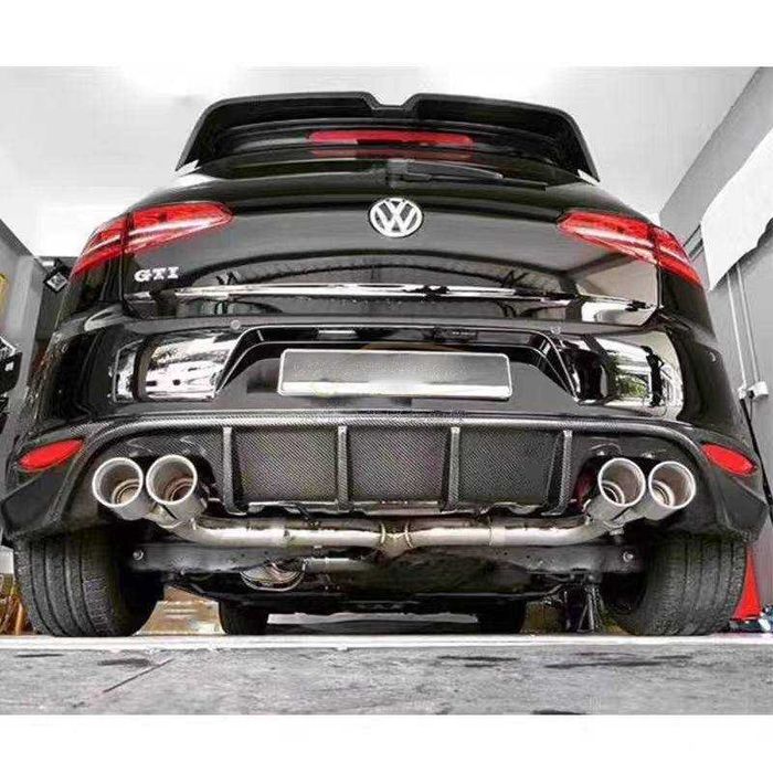 Карбоновий дифузор на Golf 7