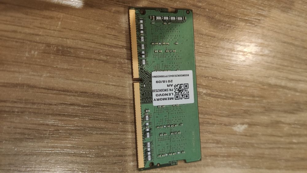 Оперативна пам'ять DDR4 2GB 2400