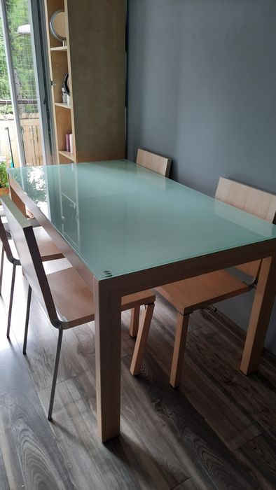 Meble Agata stół + 4 krzesła gratis