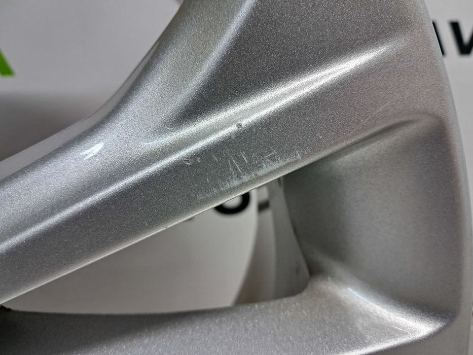 Диск колесный литой R17 R17 ESCAPE MK3 13-19 литой GJ5Z1007D