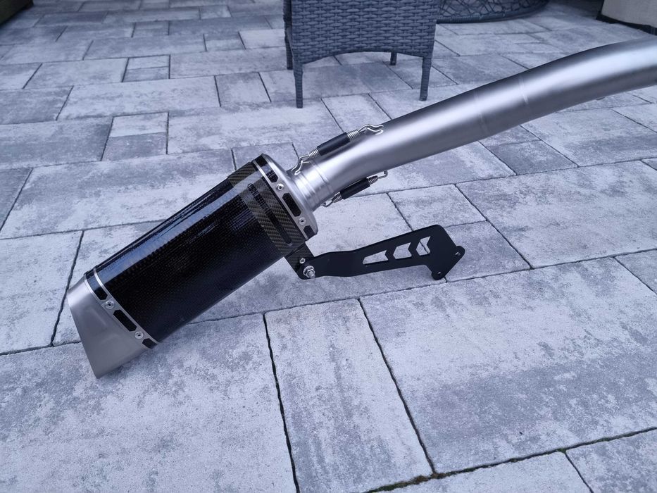Yamaha MT09 MT-09 MT 09 Tłumik Kolektory Wydech Akrapovic 2021-23