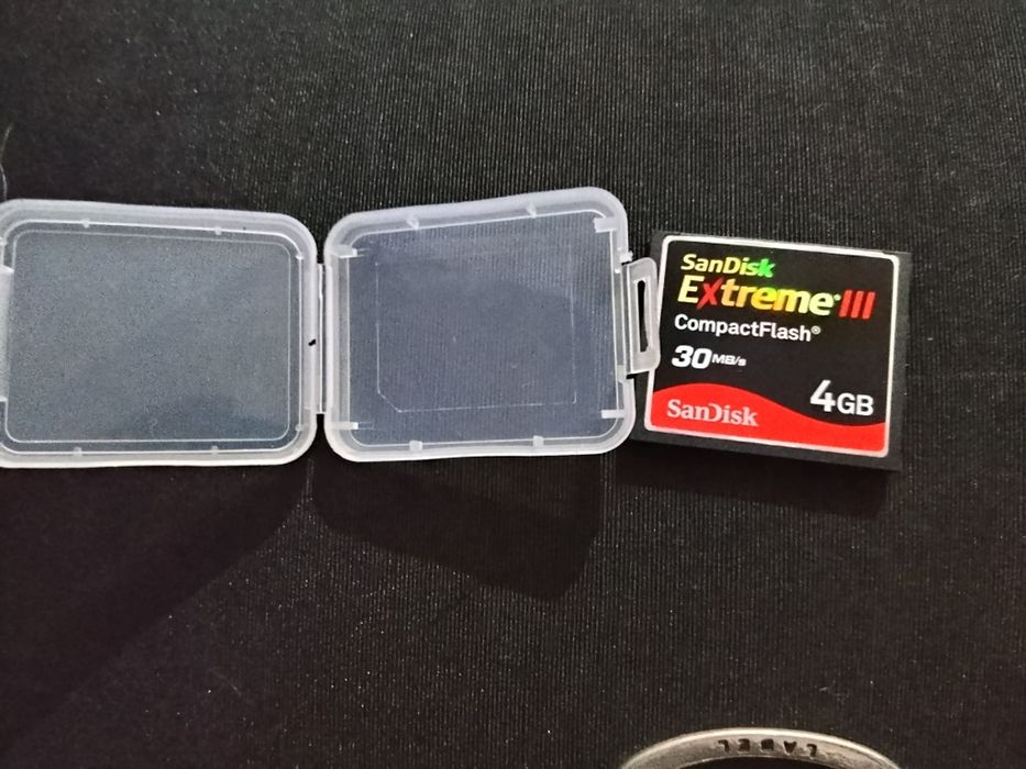 Cartão de memória - CompactFlash