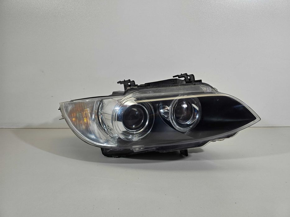 BMW E92 E93 Lampa Przód Przednia Prawa Bi-Xenon Europa Ładna