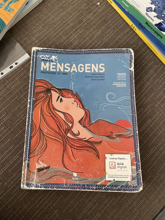 Manual escolar de Potuguês 12 ano