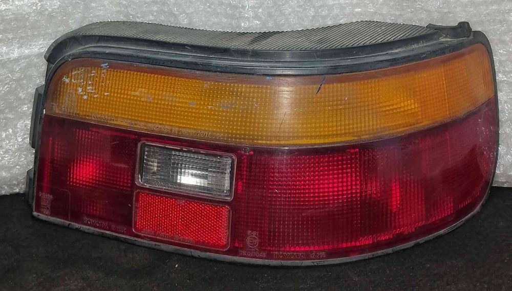 Farolim Esquerdo TOYOTA COROLLA Compact (_E9_) ano 1990