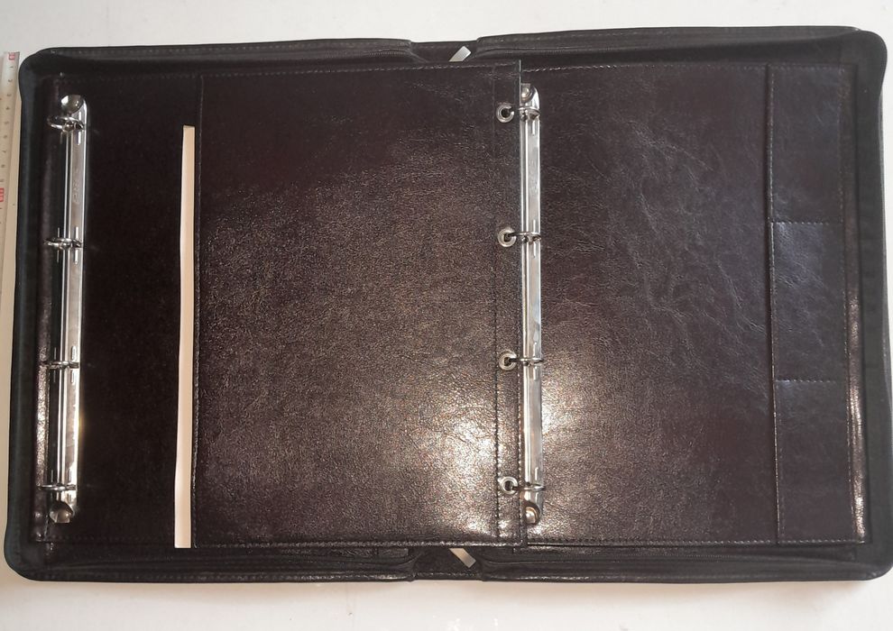 Ділова папка коричнева.