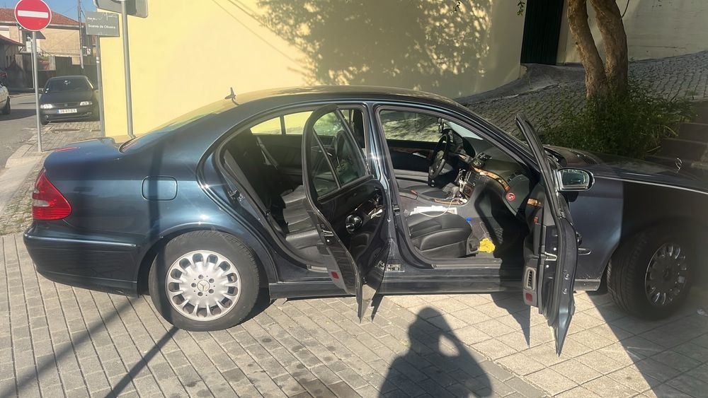 Mercedes E270 CDI 2006 — photo 4