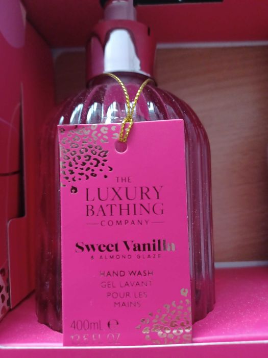 Luxyry Bathing Company