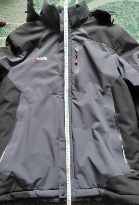 Зимова чоловіча куртка . XL