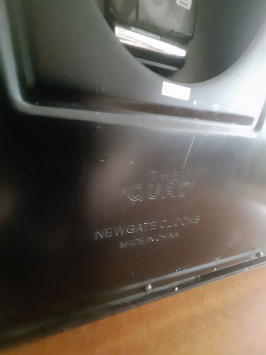 The QUAD Newgate London zegar ścienny loft