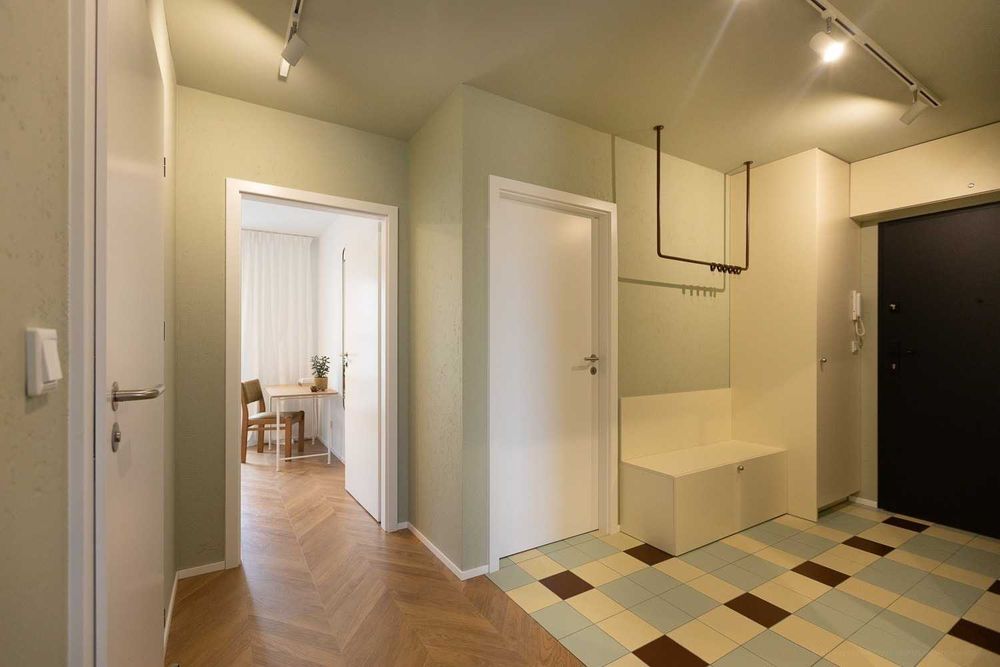 Pokój z balkonem w bloku z 2025r. | ×× umowa na 2 lub 12 m-cy××  I  4 piętro |  12 m²  |  5 min od Dworca Głównego - More