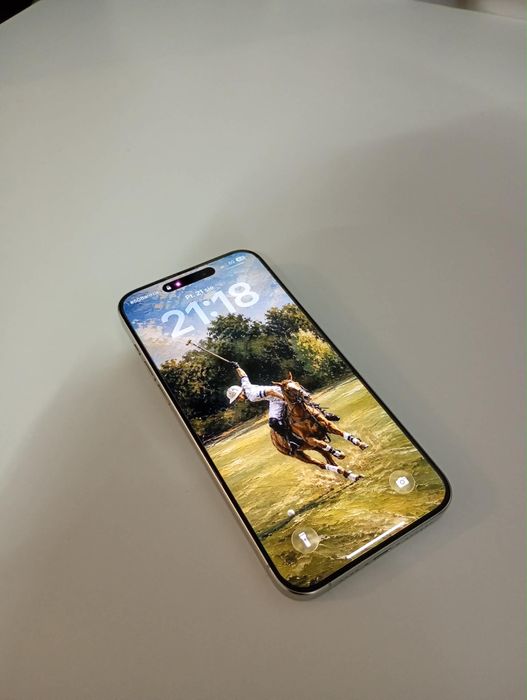 Iphone 15 pro max 256gb w bardzo dobrym stanie
