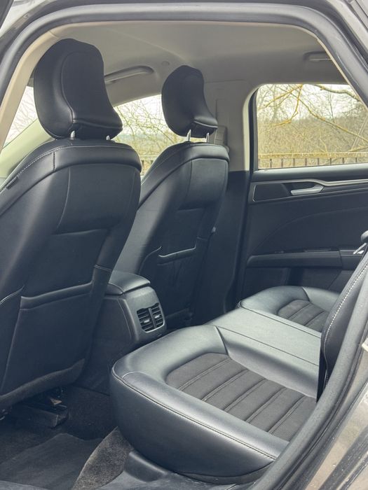 Ford Fusion 2017 рік 2.0 гібрид