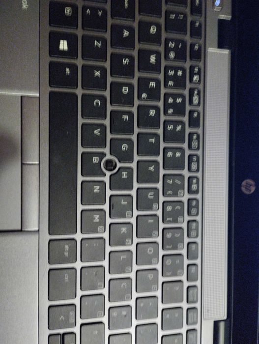 HP EliteBook 820 G2 i5 5200U 2.2GHz/2.7GHz 8GB SSD 240GB Ecrã 12,5"