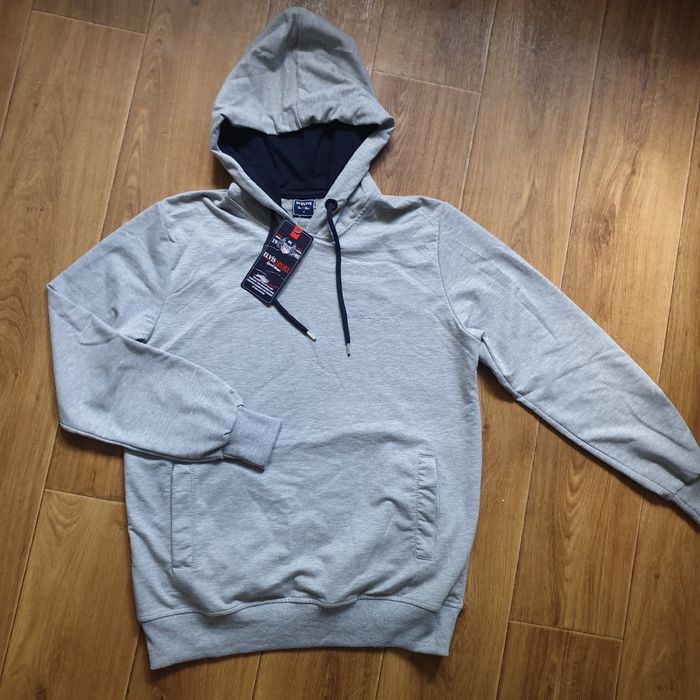 Нова кофта чоловіча сіра М-S 44/46 levis sport