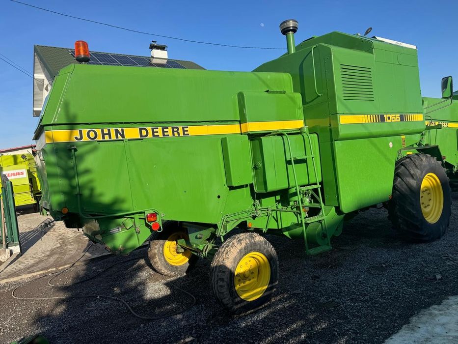 Комбайн свіжо пригнаний John Deere 1055