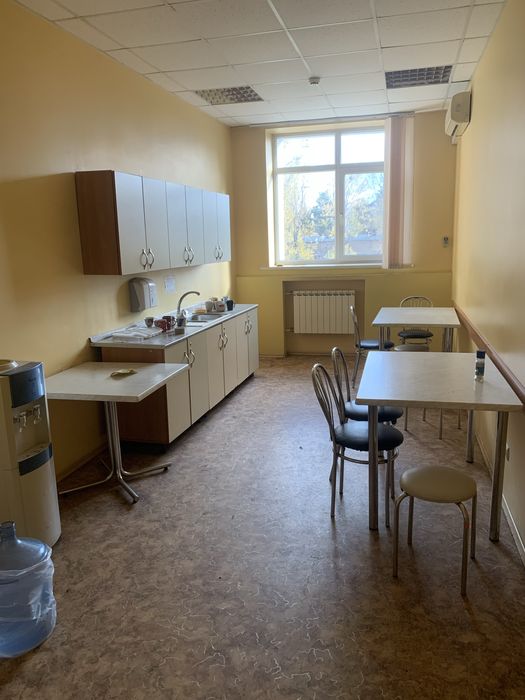 БЕЗ % офіс 100 м2 600 м2 в БЦ метро Академ містечко - View 3