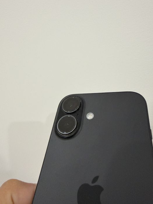 Iphone 16 bom estado