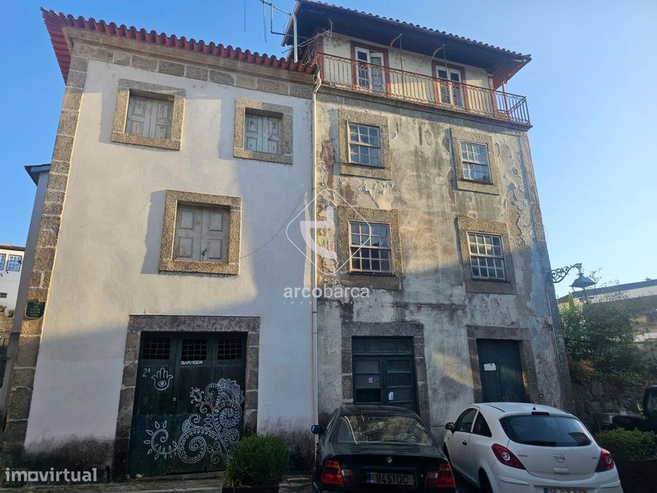 Prédio no Centro Histórico de Ponte da Barca