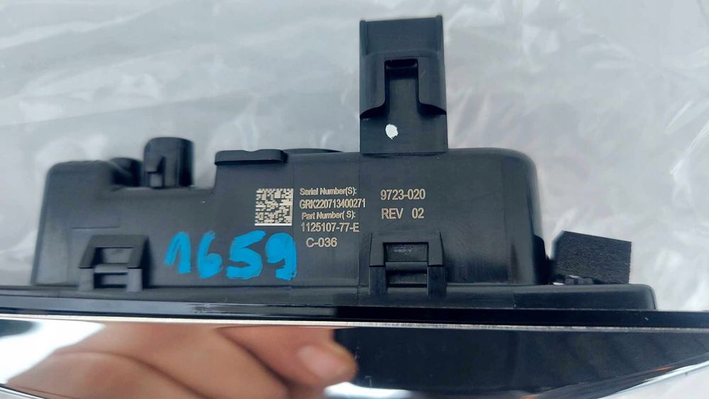 Tesla model 3 камера в крило рест дорест нове / б.у